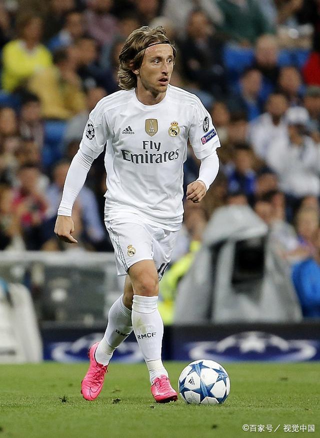 哈兰德是如何在111场英超比赛中打入100球的？