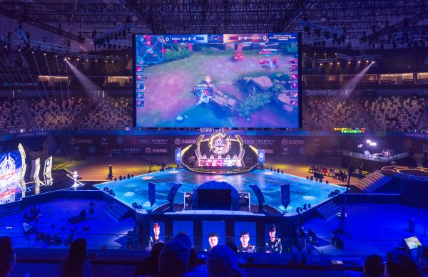 让球迷见证 让球迷见证